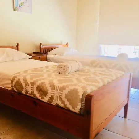 Dom wakacyjny Rustic Garden House Periwolia
